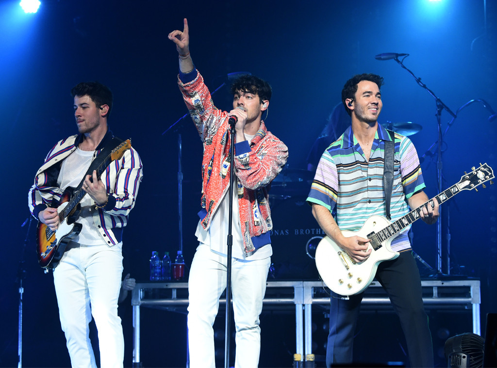 Nick Jonas, Joe Jonas, Kevin Jonas, Jonas Brothers